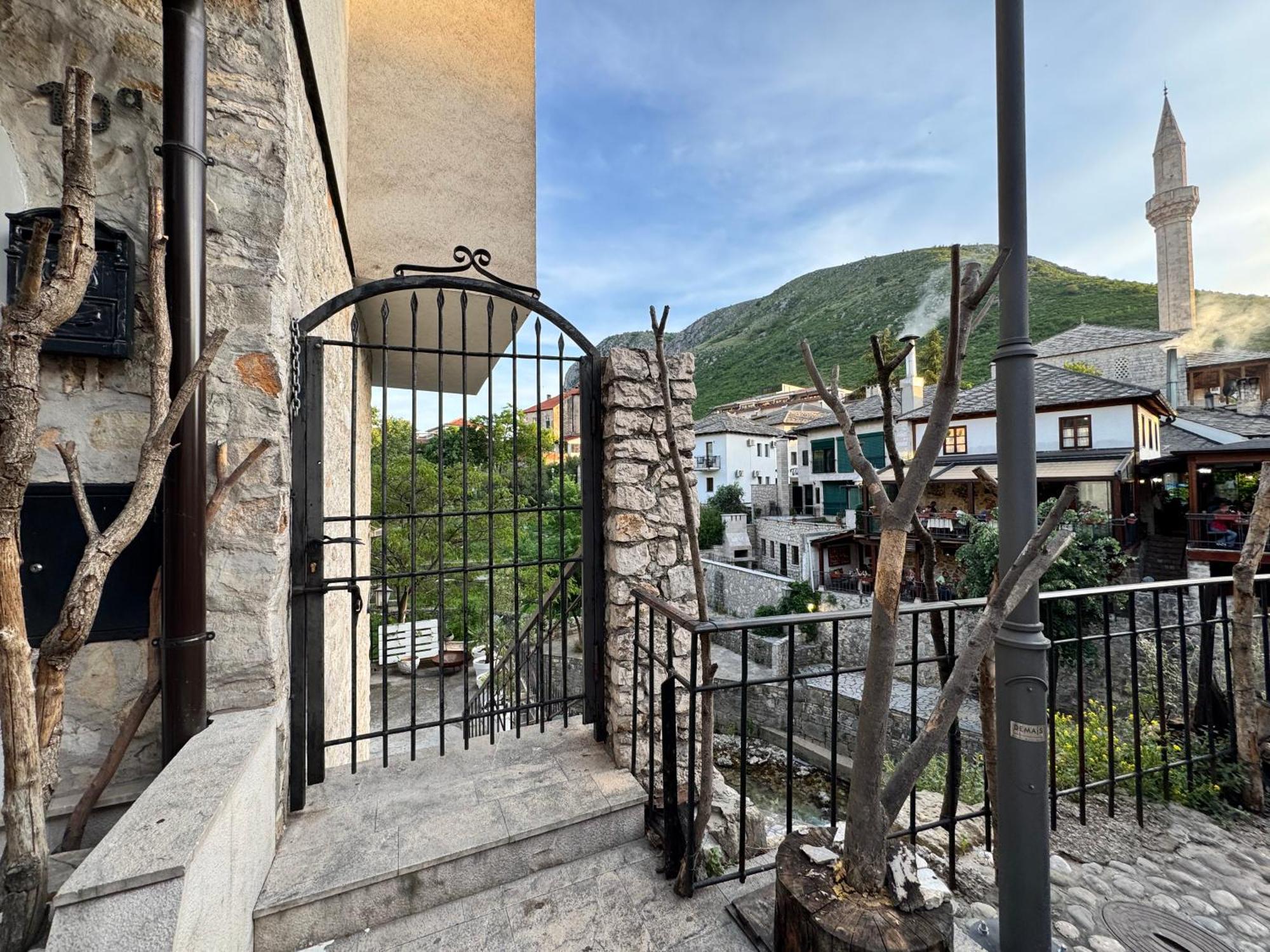 The Old Gate Daire Mostar
